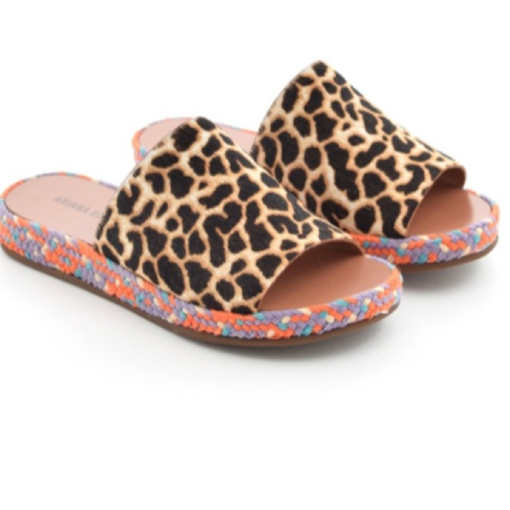 Ariana Bohling Daisy sandal
